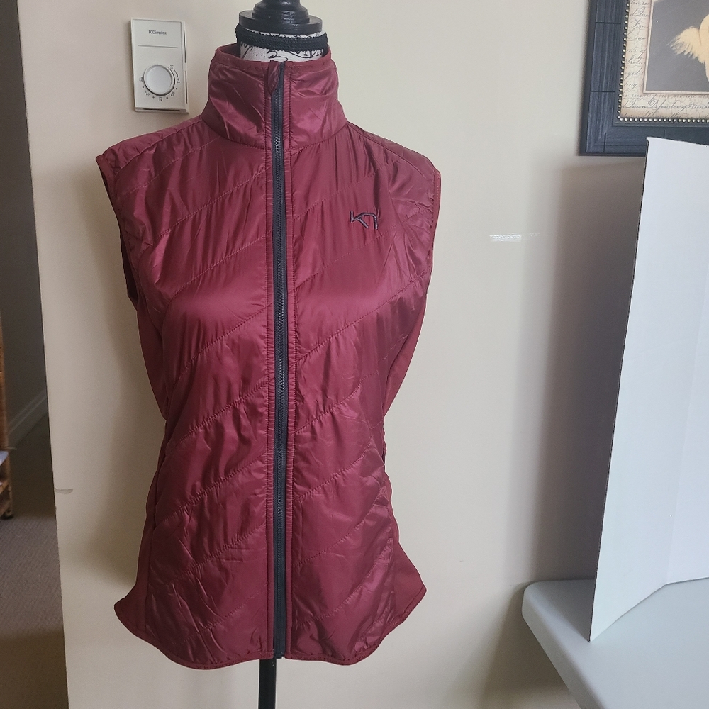 Burgandy Quilted Vest Kari Traa Womens Size M Interior & Exterior Pockets
